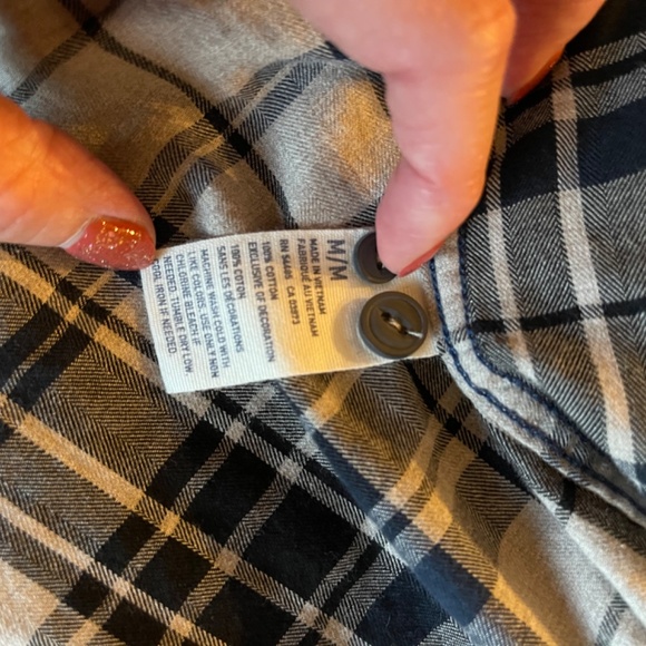 Men’s American Eagle Plaid Flannel Button-down Shirt - Picture 4 of 5